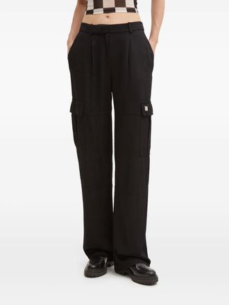 HUGO BOSS logo-appliqué cargo pants - Zwart