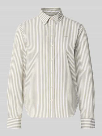 GANT Hemdbluse mit Logo-Stitching und abgerundetem Saum in Dunkelgruen, Gr&ouml;&szlig;e 40