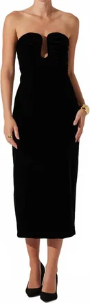 Astr Arista Sweetheart Velvet Midi Dress In Black