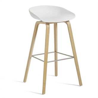 HAY About A Stool AAS 32 H 75 cm, Eiche lackiert / Edelstahl / white 2.0 (Kunststoffgleiter)
