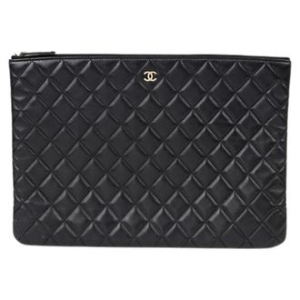 Chanel Pre-owned Clutches, female, Black, Size: ONE SIZE Pre-owned Beauty CC Large Clutch