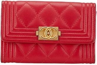 Chanel Pre-owned Wallets, female, Red, Size: ONE SIZE Pre-owned Coco Mark Matelasse Lambskin Card Case