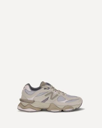New Balance Sneakers 9060 Woman 4.5