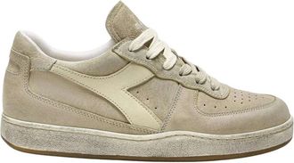 Diadora Suede Lage Used Basketball Schoenen - Heren - Sneakers - Beige - 45 EU - Su&egrave;de - Schoenen