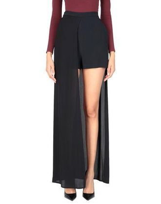 Elisabetta Franchi HOSEN & R&Ouml;CKE - Shorts & Bermudashorts auf YOOX.COM