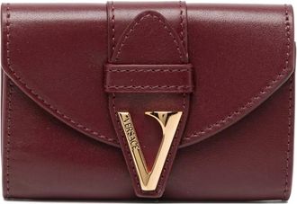 Versace V-plaque wallet - women - Calf Leather - One Size - Red