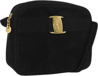 Ferragamo Pre-owned Cross Body Bags, female, Black, Size: ONE SIZE Pre-owned Suede Shoulder Bag
