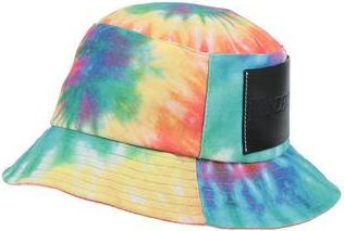 J.W.Anderson ACCESSORIES - Hats sur YOOX.COM