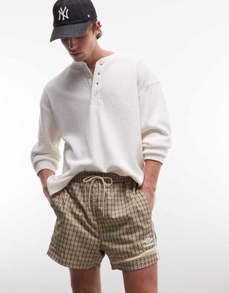 Umbro Pantaloncini da calcio marroni a quadri-Marrone