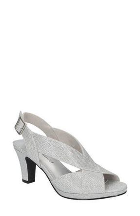 Easy Street Christy Sandal in Silver Glitter at Nordstrom Rack, Size 5.5