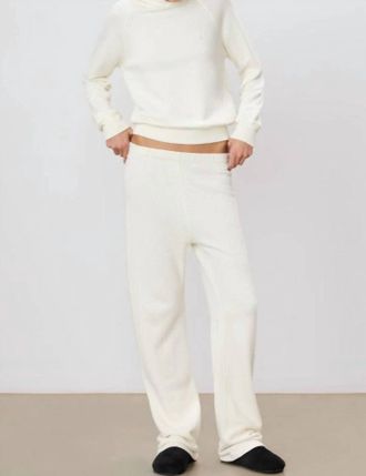 &Eacute;terne Straight Leg Sweatpants In Cream