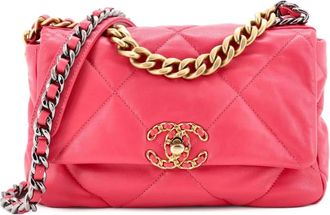 Chanel Borsa a tracolla 19 media in pelle trapuntata con battente - Rosa