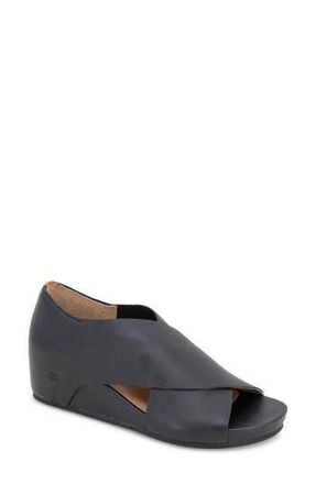Gentle Souls Gainey Hidden Wedge Sandal in Black Leather at Nordstrom Rack, Size 9.5