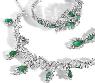 House of Brilliance Certified Platinum 38.0 Cttw Diamond and 19 3/4 Cttw Brazilian Green Emerald Necklace, Bracelet & Earrings Three-Piece Set
