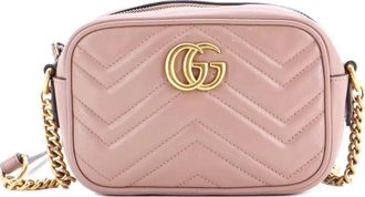 Gucci GG Marmont matelass&eacute; kleine leren crossbodytas - Beige