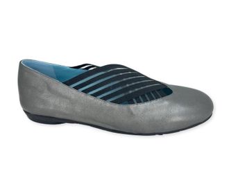 Thierry Rabotin Womens Gragas Ballet Flats In Pewter
