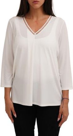 Sunny Leigh Solid V-Neck Top in White at Nordstrom Rack, Size 2 X