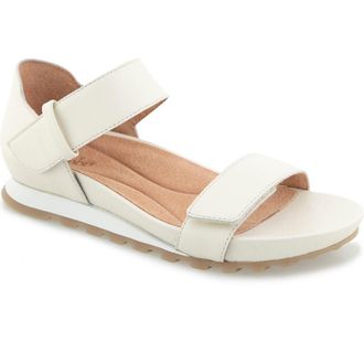 Jambu Linda Casual Wedge Sandal in Latte at Nordstrom, Size 9.5