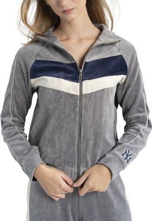 Lusso Womens Lusso Gray New York Yankees Nixie Raglan Full-Zip Jacket at Nordstrom, Size Xx-Large