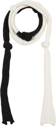 PDR Phisique Du Role ACCESSORI - Sciarpe su YOOX.COM
