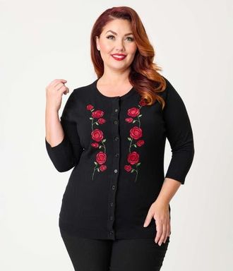 Unique Vintage Plus Size Bookworm Cardigan in Black & Red Roses at Nordstrom, Size 2X