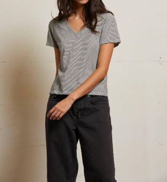 perfectwhitetee Hendrix V-Neck Tee In Ivory Black