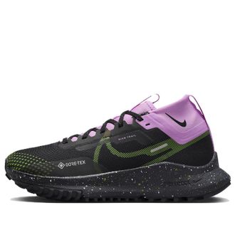 Nike (WMNS) Nike React Pegasus Trail 4 GTX Black Pink Chlorophyll FN7102-010