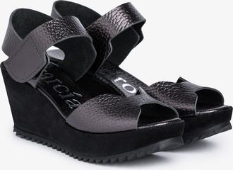 Pedro Garcia Comfort wedge in black metallic suede | Fama | Essentials collection