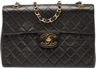 Chanel Leather Shoulder Bag (Pre-Owned)