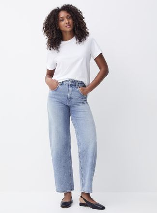 Mavi Womens Nica faded pale indigo jean Fit: Barrel leg, high rise