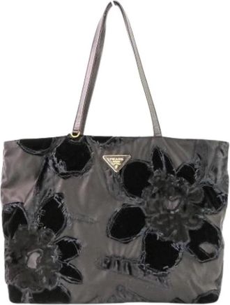 Prada Pre-owned Velvet Flower Nylon Tote Bag - Dames - Vintage Shopper - Zwart - ONE Size - Nylon - Vintage