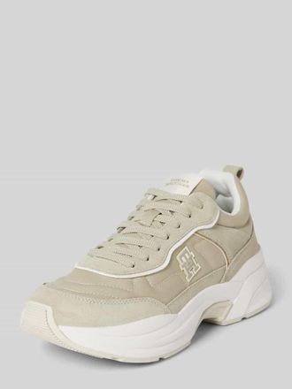 Tommy Hilfiger Ledersneaker mit Plateausohle Modell CHUNKY RUNNER VENTILE in Khaki, Gr&ouml;&szlig;e 37
