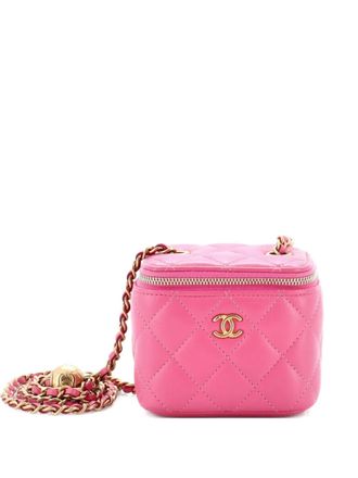 Chanel Pearl Crush Vanity Case with Chain Quilted Lambskin Mini clutch bag - Pink