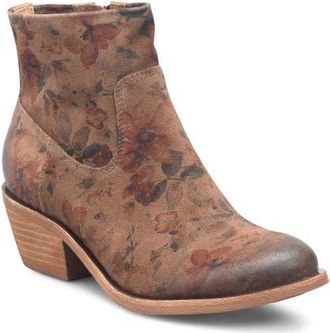 S&ouml;fft April Waterproof Bootie in Brown at Nordstrom, Size 9.5