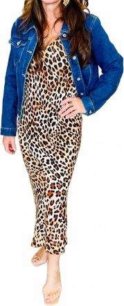 Q2 Basic Stretch Denim Jacket In Dark Wash Blue