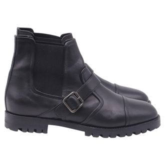 Manolo Blahnik Traba Black Leather Double-Gore Ankle Boots in Black Leather