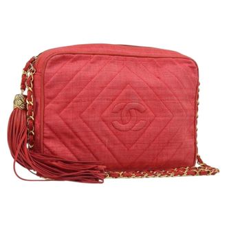 Chanel Vintage Diamond Cc Camera Chevron Canvas Red Canvas Handbag (Pre-Owned)