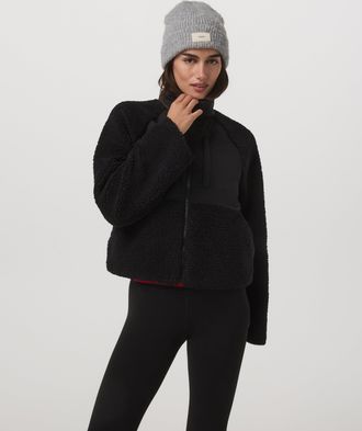 Vuori Clothing Lou Hybrid Jacket | Black | XS, Size Extra Small