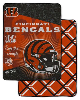 Pegasus Sports Cincinnati Bengals Nfl Team Helmet Oversized Fleece Blanket