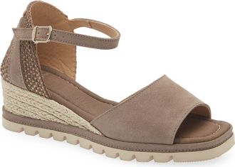 Toni Pons Brisa Espadrille Wedge Sandal in Taupe at Nordstrom, Size 5.5-6Us