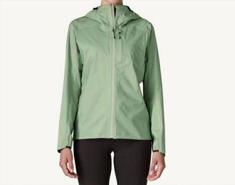 Patagonia Womens Storm Racer Jacket In Ellwood Green