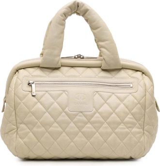 Chanel Pre-owned Handbags, female, White, Size: ONE SIZE Pre-owned Quilted Leather Top Handle Bag