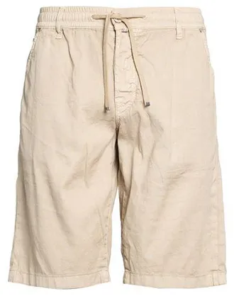 Jacob Cohen BOTTOMWEAR - Shorts e bermuda su YOOX.COM
