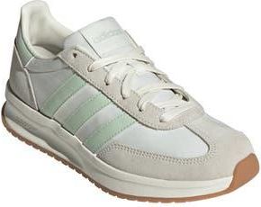 adidas Run 72 Sneaker in Off White/Linen Green/Gum at Nordstrom Rack, Size 6.5