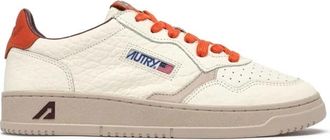 Autry Medalist Lage Leren Sneakers - Heren - Sneakers - Beige - 42 EU - Leer - Schoenen