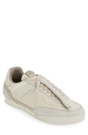 AllSaints Harri Low Top Sneaker in Chalk White/White at Nordstrom, Size 10