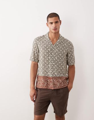 Mango Camicia in misto lino kaki con stampa geometrica r&eacute;tro-Verde