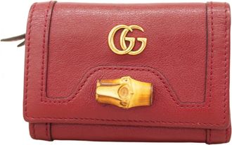 Gucci Red Color Leather Wallet (Tri-Fold) (Pre-Owned)