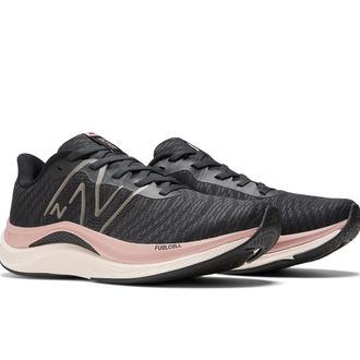 New Balance Laufschuh NEW BALANCE FUELCELL PROPEL V5, Damen, Gr. 36,5, schwarz (schwarz, quartz pink, pink moon), Textil, Schuhe Laufschuh