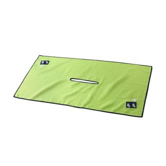 Nike Caddy Golf Towel in Green | N1013741-740